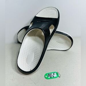 Spenco FUSION 2 Synthetic Black/White Recovery Slide Sandals